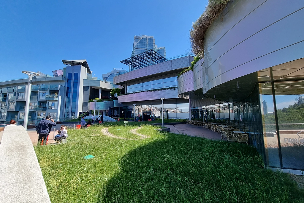 نظرة شاملة حول البحث العلمي في جامعة نيشان تاشي​