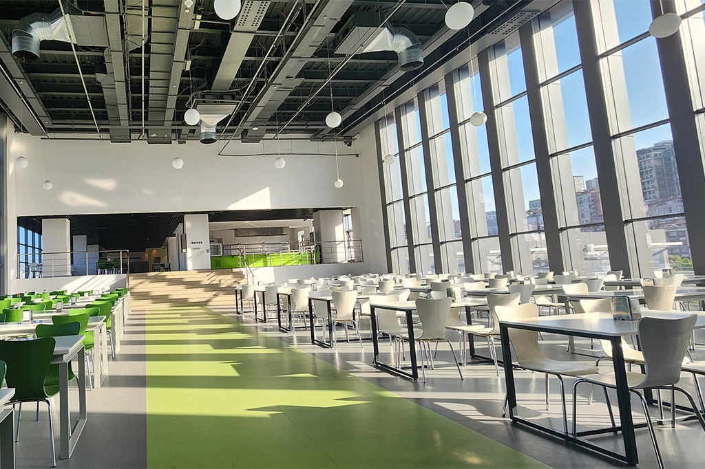 أين تقع جامعة اسطنبول اطلس ؟ ​