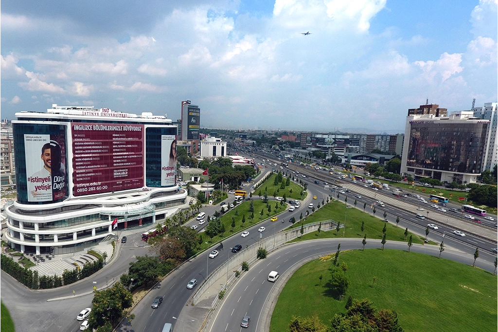 معلومات عن جامعة استينيا